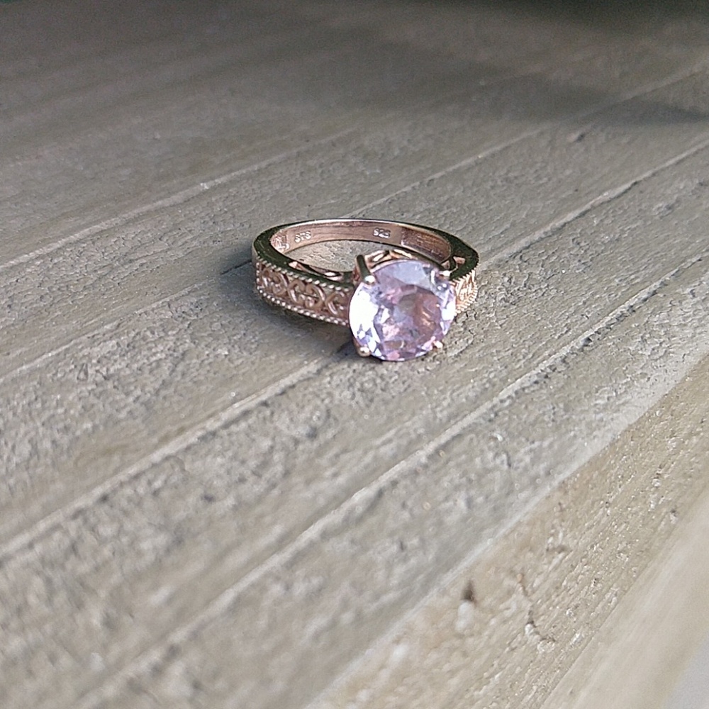 Rose De France Amethyst Solitaire Ring
